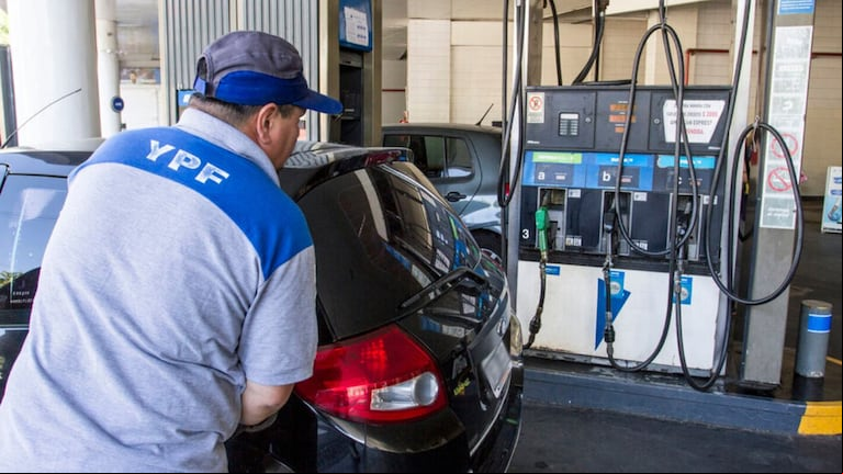 Los precios de la nafta volverán a subir desde el 1 de junio. (Foto: Prensa YPF)
