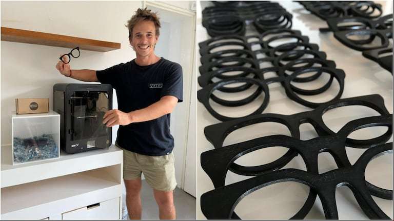 Malcolm Rendle con los primeros modelos de anteojos con plástico reciclado que hacía con una impresora 3D. (Foto: gentileza Malcolm Rendle).