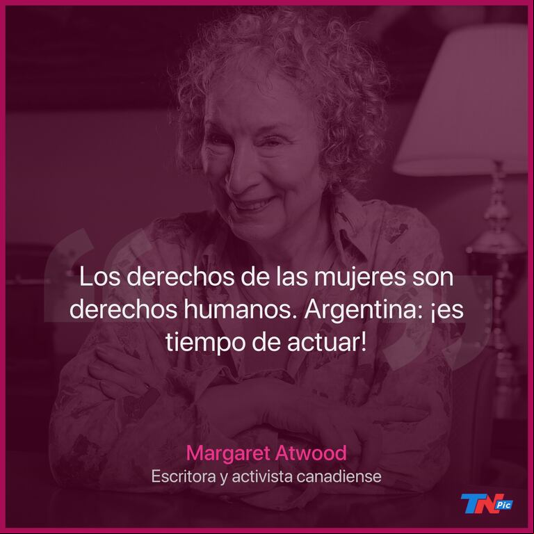 Margaret Atwood le pidió al Gobierno argentino por la legalización del aborto: “Es tiempo de actuar”