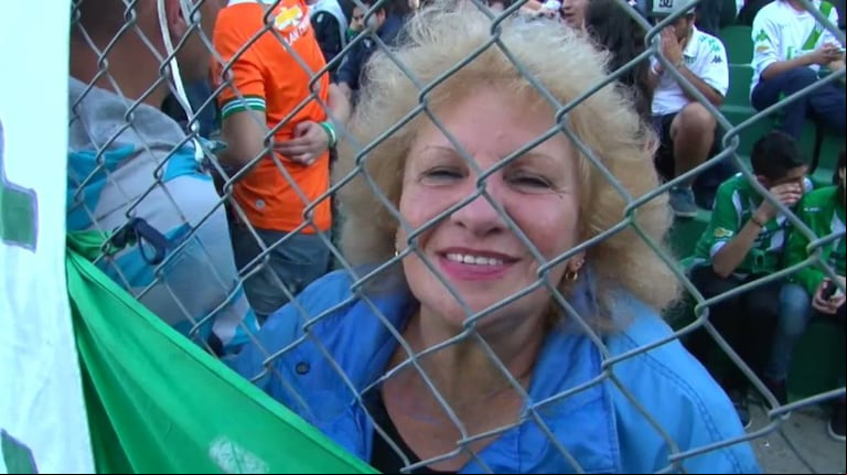 Marta Commidari. La hincha de Banfield más famosa.