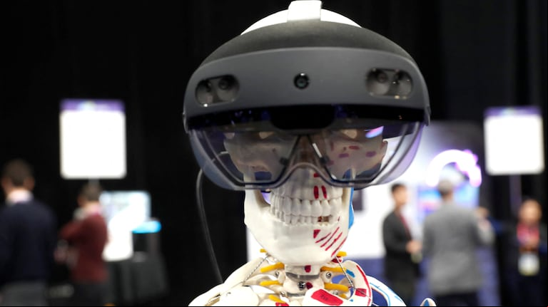 Microsoft se baja del ring y abandona la lucha por la realidad virtual: cancela el desarrollo de sus HoloLens. (Foto: Reuters)