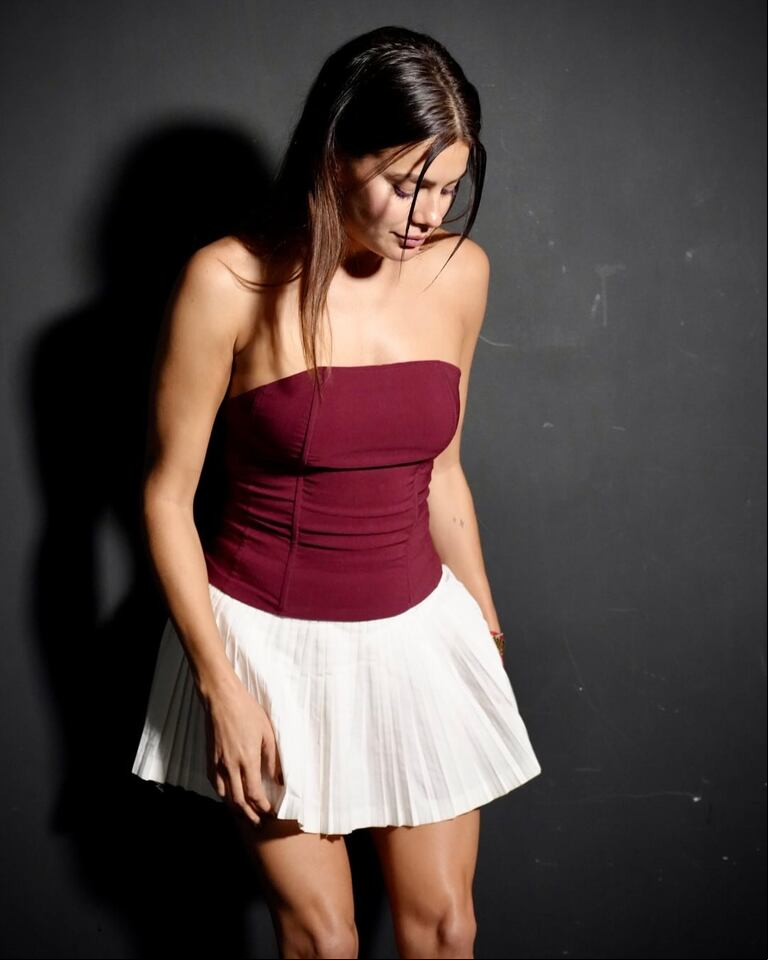 Natalie Perez con look cherry boom. (Foto: Instagram/@natalieperez).