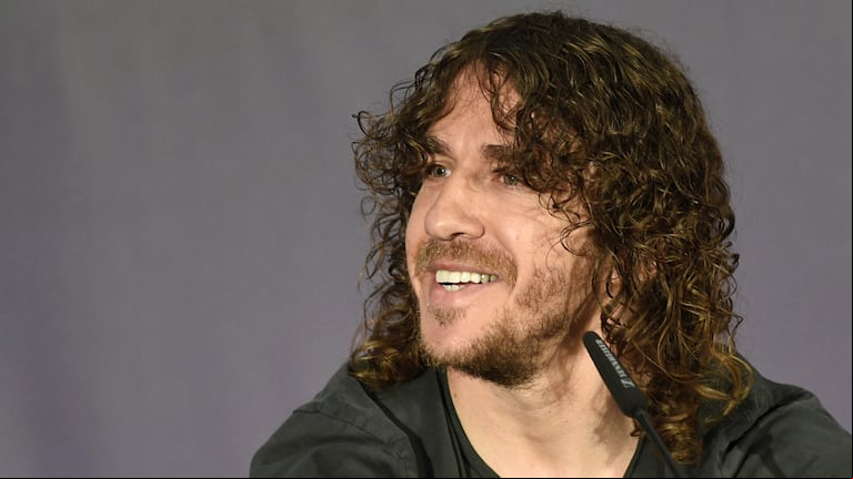 Ni Maradona ni Pelé: este es el mejor jugador de la historia, según Carles Puyol (AFP PHOTO/ LLUIS GENE)