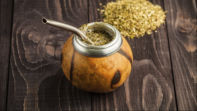 No es el exceso de temperatura en el agua: cuál es el error poco común que anula los beneficios del mate. (Foto: Adobe Stock)