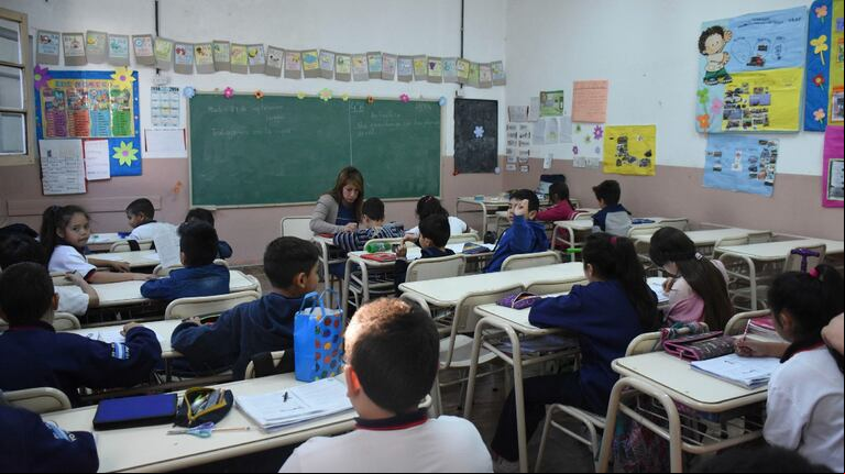 Nueva suba de las cuotas de colegios privados (Foto: Laura Lescano/Télam)
