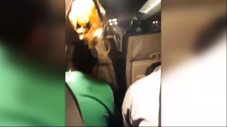 Oriente Petrolero: el mal momento que pasaron los jugadores de la reserva por desperfectos en el avión