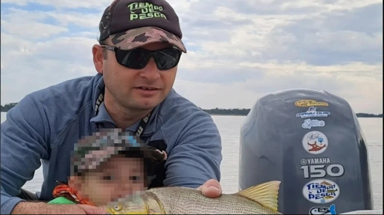 PAblo Ovando, y su hijo Agustín murieron ahogados en el río Paraná. (Foto: NA/Facebook)