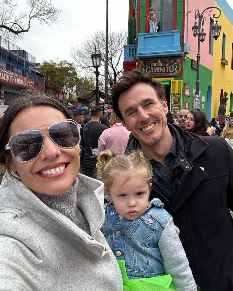 Pampita y Roberto García Moritán tienen una hija en común. (Foto: Instagram / pampitaoficial)
