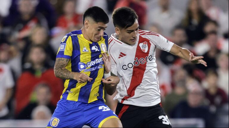 Partidazo en el Monumental: River se quedó en el final y Rosario Central se lo empató 2-2. (Foto: Fotobaires)