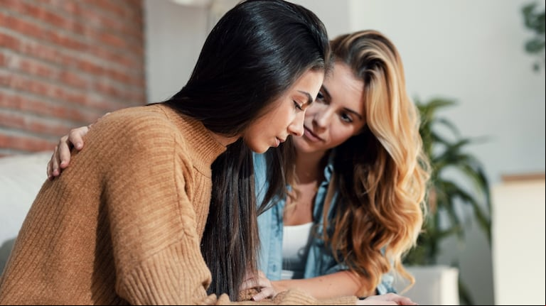 Qué son las doulas de divorcio, una nueva tendencia que acompaña con empatía el proceso de separación. (Foto: Adobe Stock)
