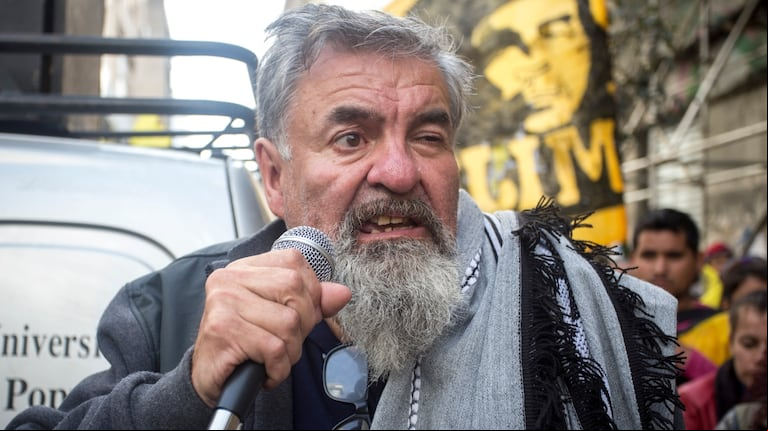 Raúl Castells fue denunciado penalmente por adjudicarse los saqueos en el conurbano bonaerense. (Foto: NA).
