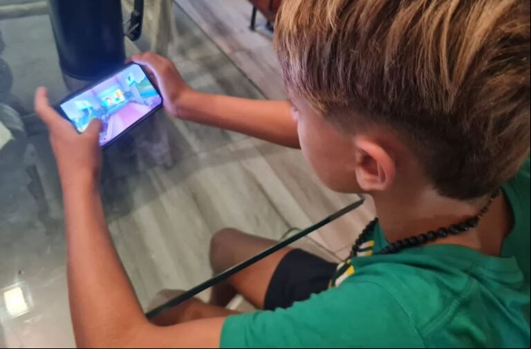 Renato, de 11 años, tester de Operation Quest. (Foto: Gentileza Alina Arcidiacono)