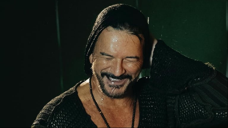 Ricardo Arjona lanzó versiones acústicas de las canciones de su nuevo disco. (Foto: Prensa)