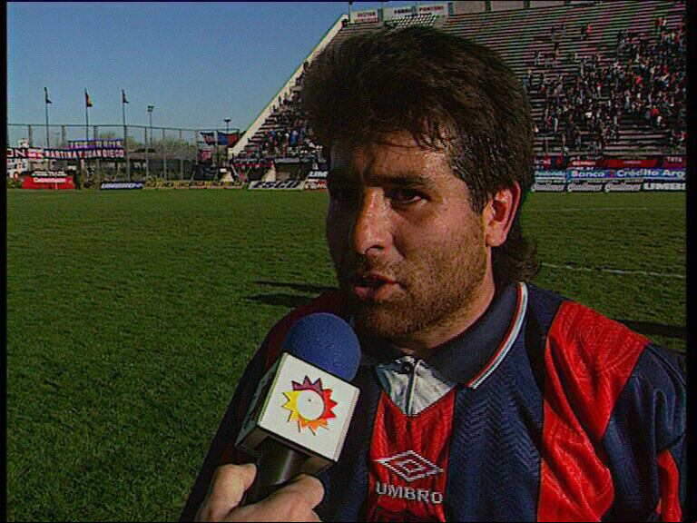 "Roly" Escudero en diálogo con El Trece antes del partido contra Rosario Central en el que San Lorenzo le quitaría el campeonato a Gimnasia. (Foto: archivo El Trece)