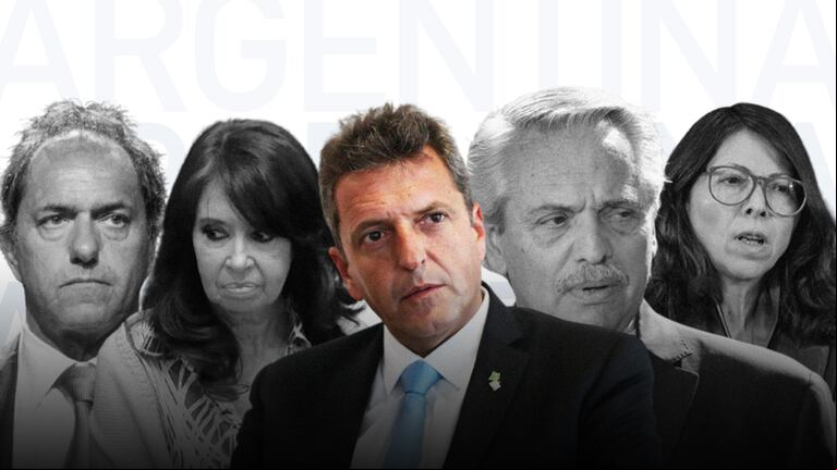 Scioli, Cristina, Massa, Alberto Fernández y Batakis. Foto: TN