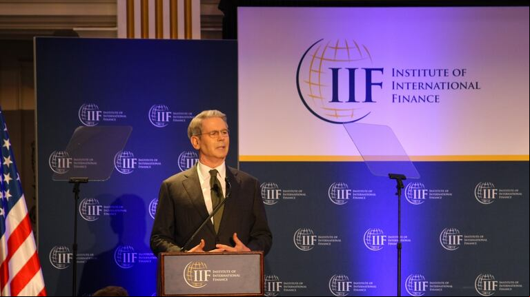 Scott Bessent volvió a respaldar al gobierno de Javier Milei. (Foto: X /@IIF)
