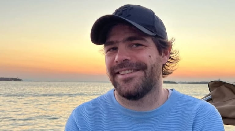 Se supo cuál sería el verdadero motivo por el que Peter Lanzani hizo un graffiti en un edificio (Foto: Instagram/lanzanipeter)