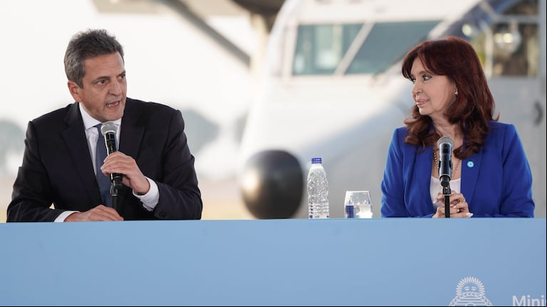 Sergio Massa y Cristina Kirchner presionan a Axel Kicillof para que no desdoble las elecciones. (Foto: prensa Sergio Massa)