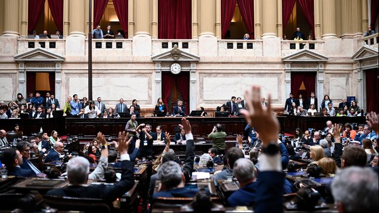Si bien la mesa de estrategia parlamentaria aún no tiene fecha de reunión confirmada, está claro que el primer encuentro será plantear las diferencias y encaminar los objetivos de la Cámara de Diputados. (Foto: prensa Congreso)