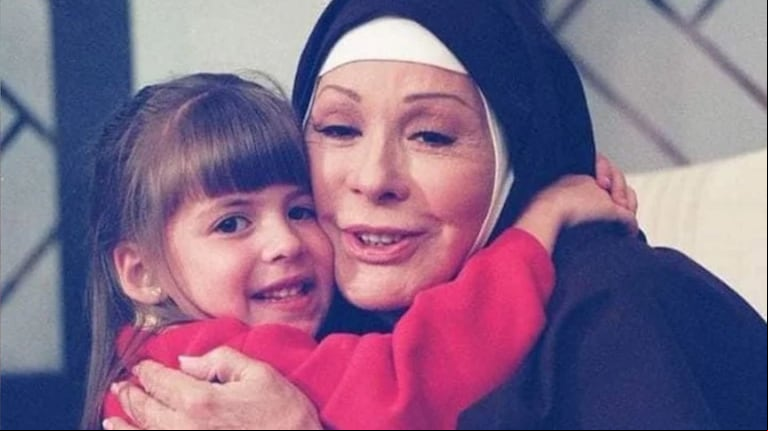 Silvia Pinal, la "reverenda" de "Carita de Ángel", murió a los 93 años. (Foto: Facebook/Telenovelas de Televisa y Mucho Más)