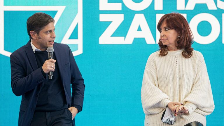 Sin diálogo con Cristina Kirchner, Axel Kicillof negocia con Máximo Kirchner y Sergio Massa (Foto: NA).