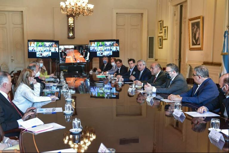 Sin Horacio Rodríguez Larreta, los gobernadores adhirieron al control de precios convocado por el Gobierno (Foto: Jefatura de Gabinete)