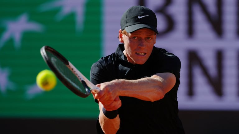 Sinner, entre risas y respeto: "Es muy bueno que al papa le guste el tenis". (Foto: REUTERS).