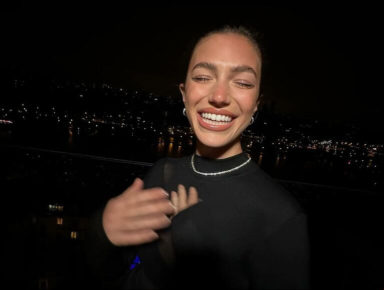 Stefi Roitman con look total black. (Foto: Instagram/@stefroitman).
