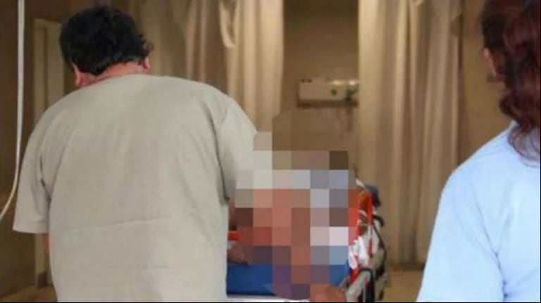 Tiene 3 años, jugaba con su hermana y la apuñaló: la nena de 4 terminó internada. (Foto: gentileza Nuevo Diario de Santiago del Estero).
