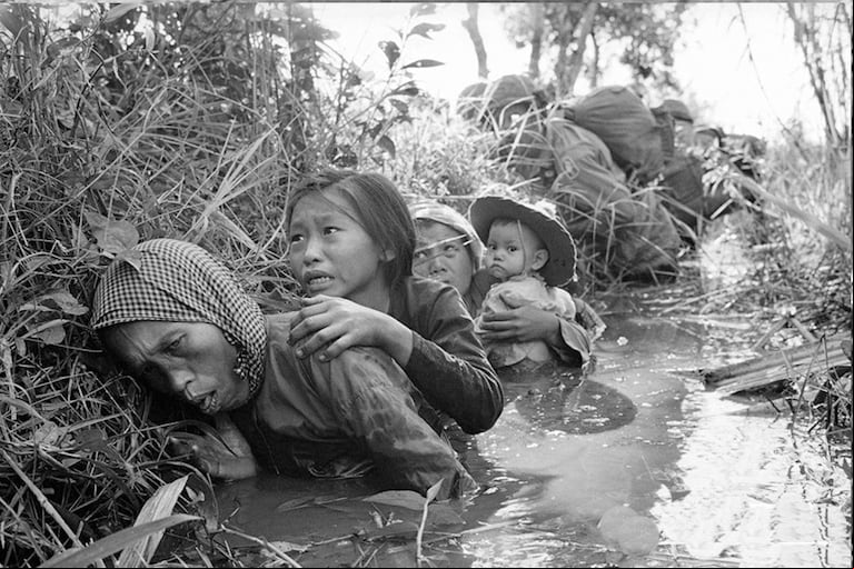 Una de las imágenes de Ron Haeberle, el fotógrafo del ejército que presenció la masacre.