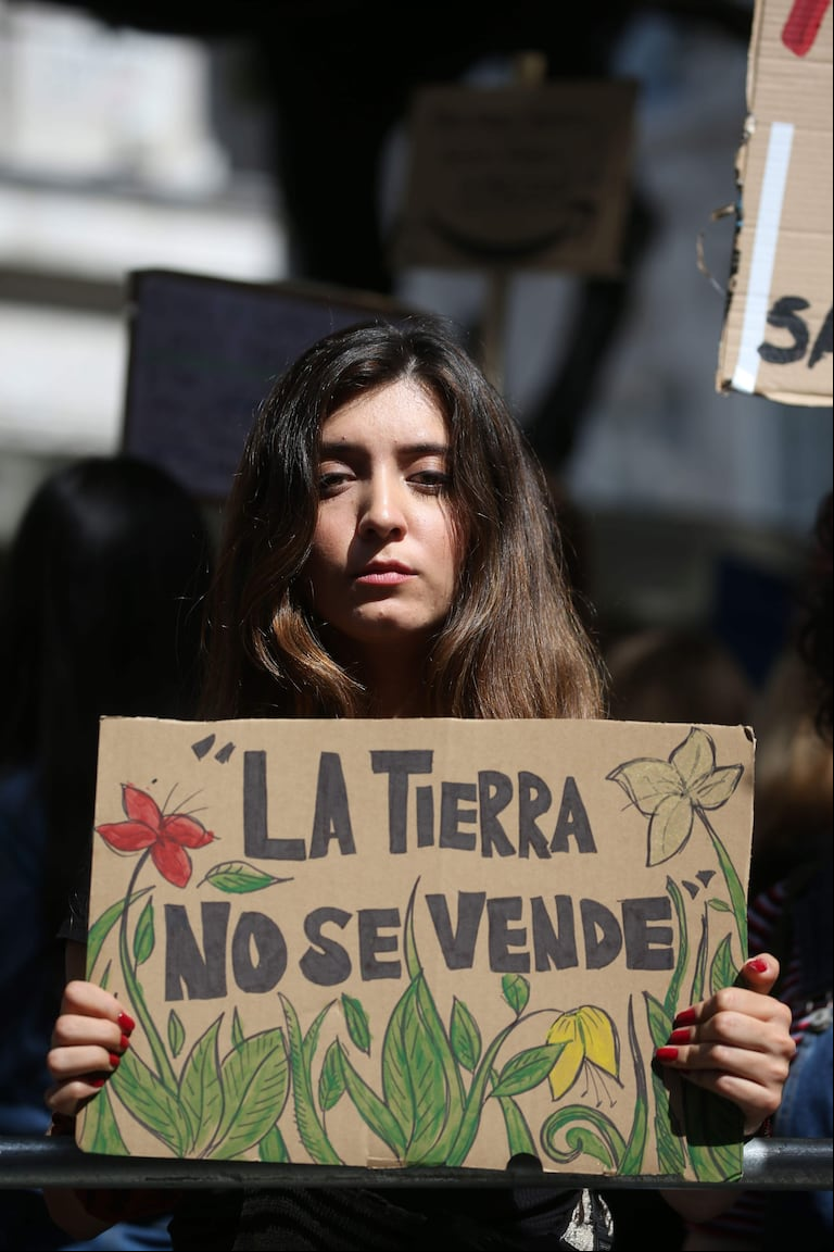 Una manifestante en Londres. (Foto: AFP/Isabel Infantes).