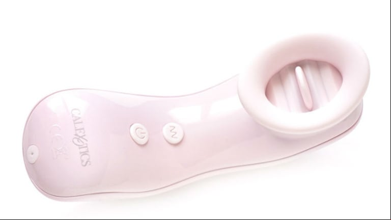 Usan juguetes sexuales como terapia para mujeres que se curaron de cáncer