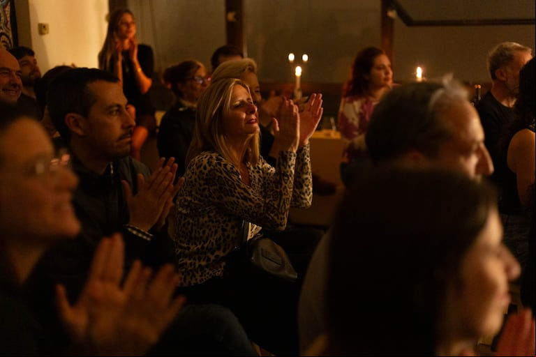 Velas, copas y música de alto nivel (Foto: Sello Austral)