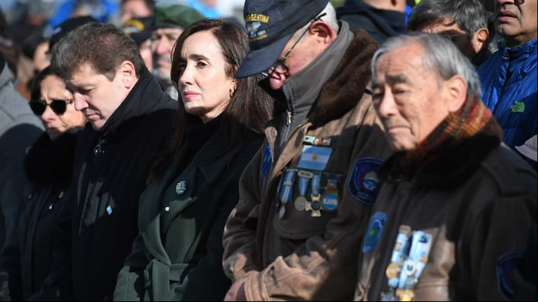 Victoria Villarruel encabezó un acto por Malvinas en el que hubo fuertes críticas contra Milei. (Foto: X / @vickyvillarruel)