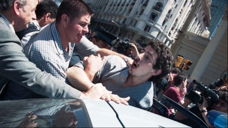 Wado de Pedro, detenido durante la represión del 2001. (Foto: Damian Neustadt)